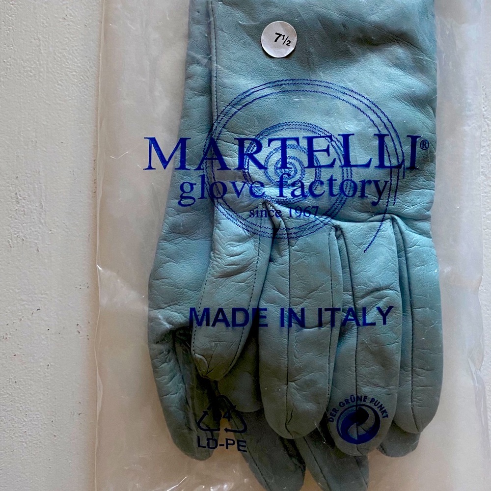 Italian leather gloves with cashmere lining